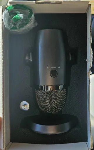 Blue Yeti Nano Premium USB Microphone Shadow Grey for Recording & Streaming